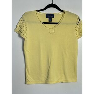 Willow Ridge Yellow Knit Top Medium Ramie Cotton Crochet Lace Trim V-Neck Sz M